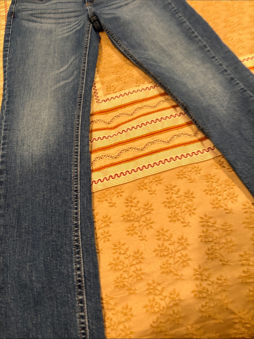 Banana Republic Blue Skinny Jeans, 
Cotton Blend, Lightly Distressed, 26/2